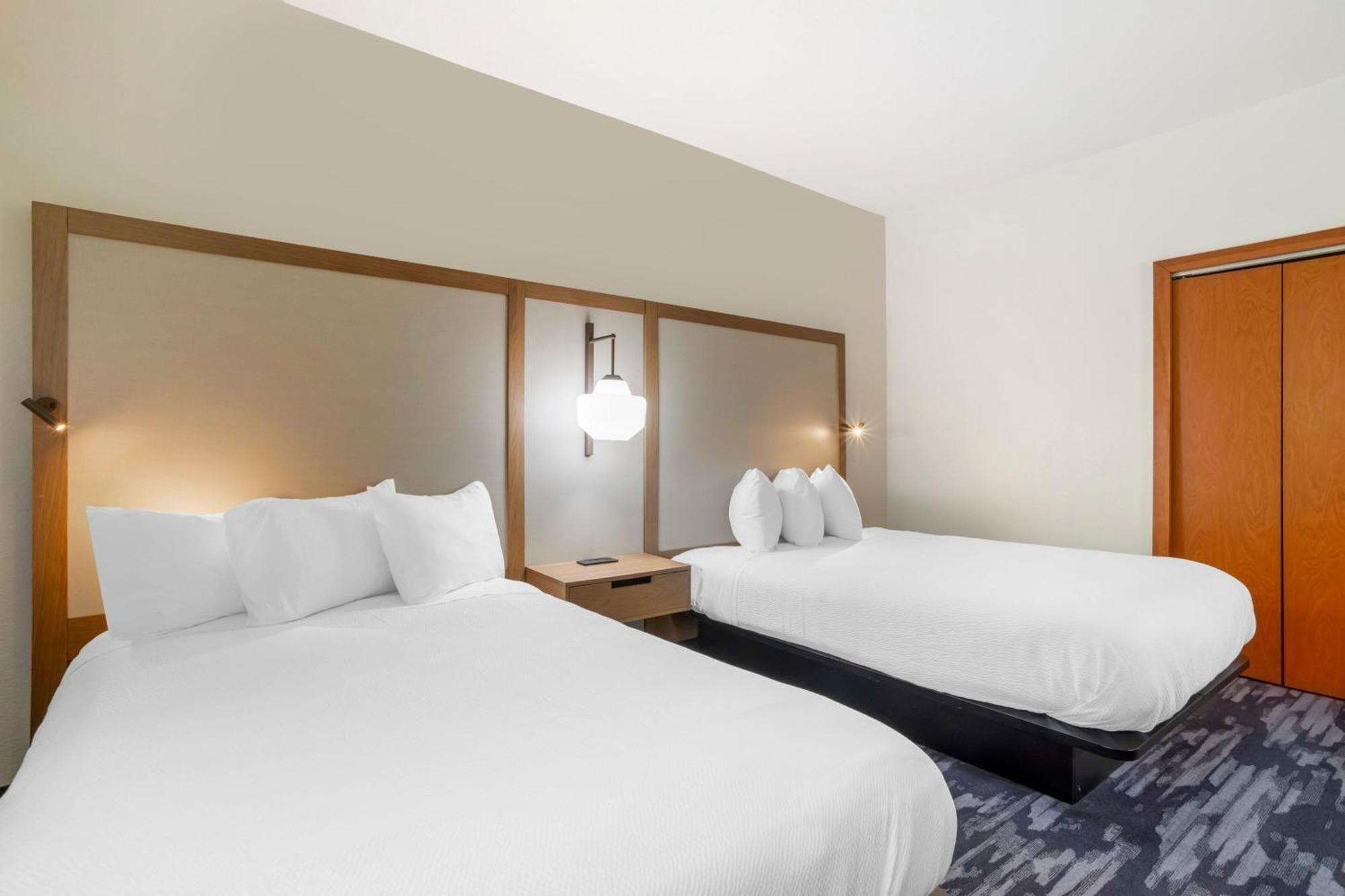 Fairfield Inn & Suites - בון מראה חיצוני תמונה