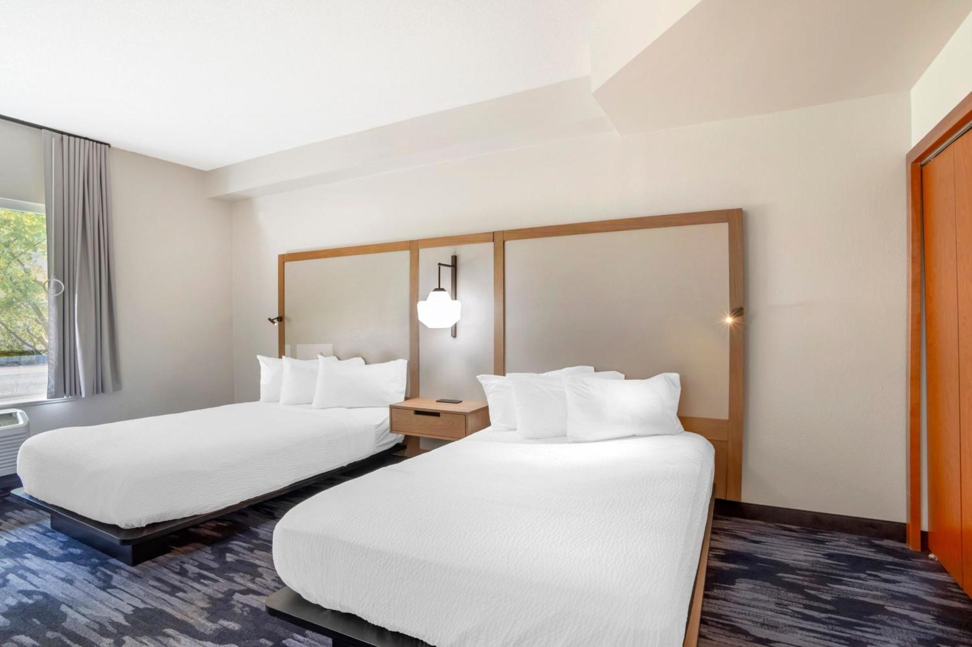 Fairfield Inn & Suites - בון מראה חיצוני תמונה