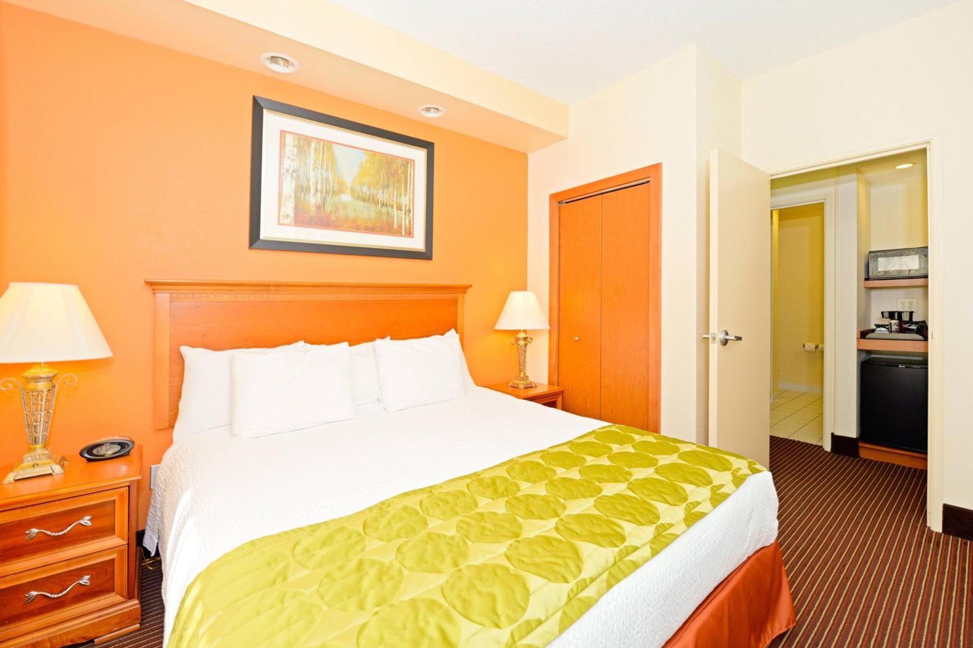 Fairfield Inn & Suites - בון מראה חיצוני תמונה