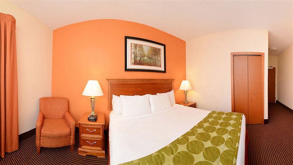 Fairfield Inn & Suites - בון מראה חיצוני תמונה